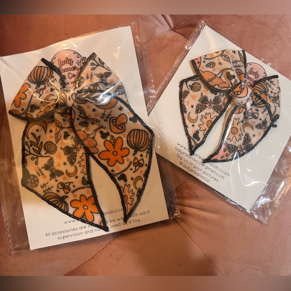 Hidden Mickey Mouse Large + Small Hair-bow Set 🤍